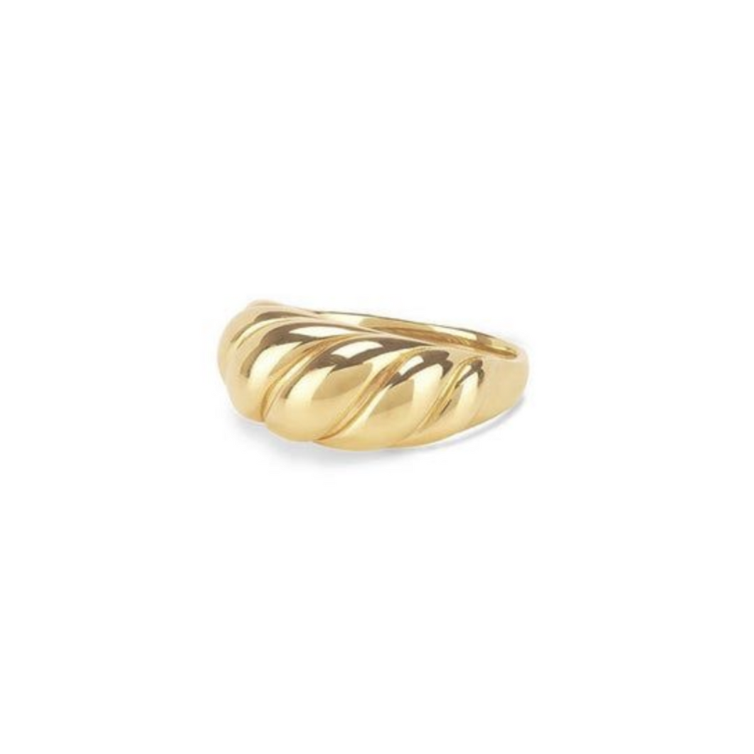 CROISSANT DOME RING